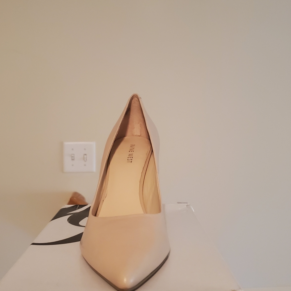 Shoes - Picture 2 of 2